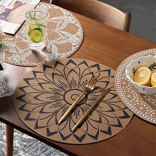 Kръгла бохемска подложка за маса Bohemian Floral Pad
